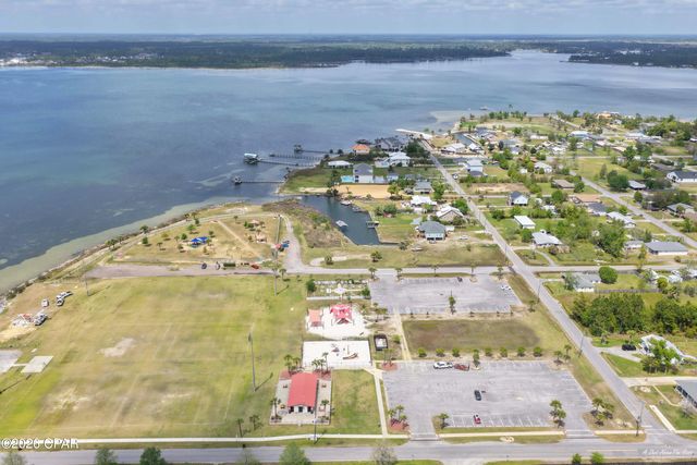 404 Missouri Avenue, Lynn Haven, FL 32444