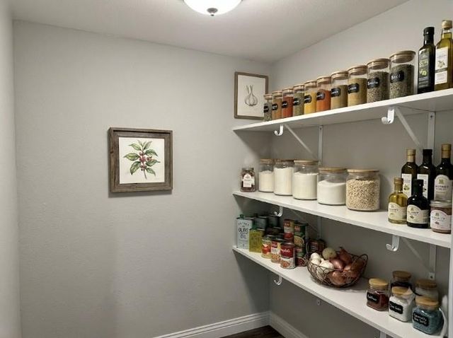 1607 W Houston Drive, La Marque, TX 77568
