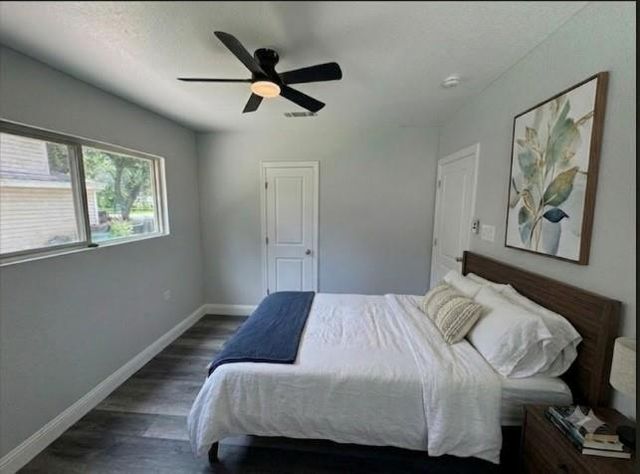 1607 W Houston Drive, La Marque, TX 77568
