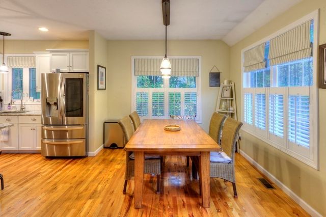 5 Quirk Cir, Milford, MA 01757