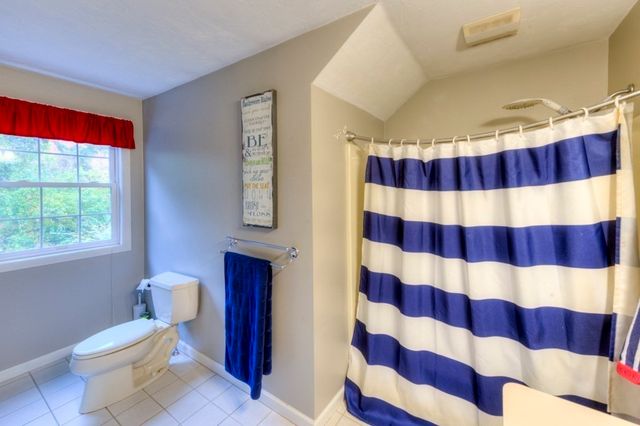5 Quirk Cir, Milford, MA 01757
