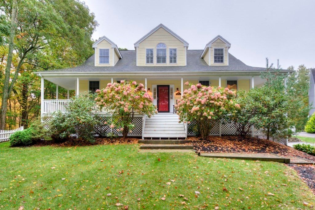 5 Quirk Cir, Milford, MA 01757