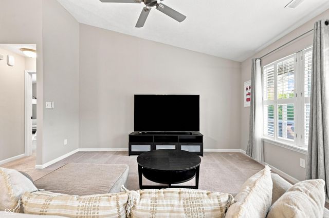 10102 Palmaire Place, Fishers, IN 46038