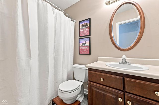 10102 Palmaire Place, Fishers, IN 46038