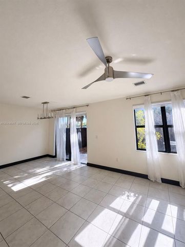 15668 NW 91st Ct, Miami Lakes, FL 33018