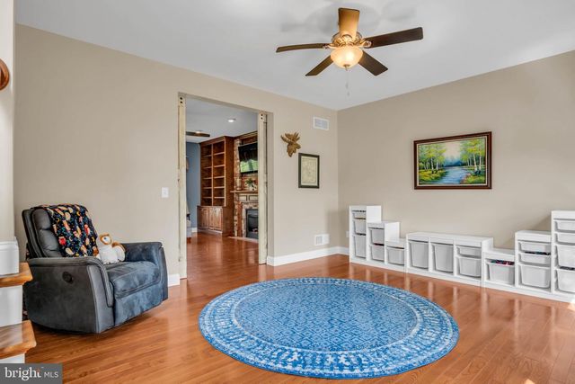 1423 WELLGATE LN, Mechanicsburg, PA 17055