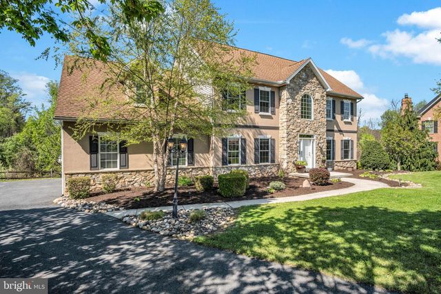 1423 WELLGATE LN, Mechanicsburg, PA 17055