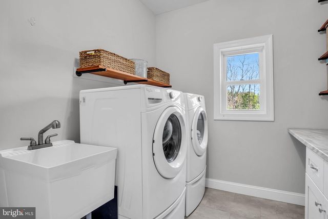 1423 WELLGATE LN, Mechanicsburg, PA 17055