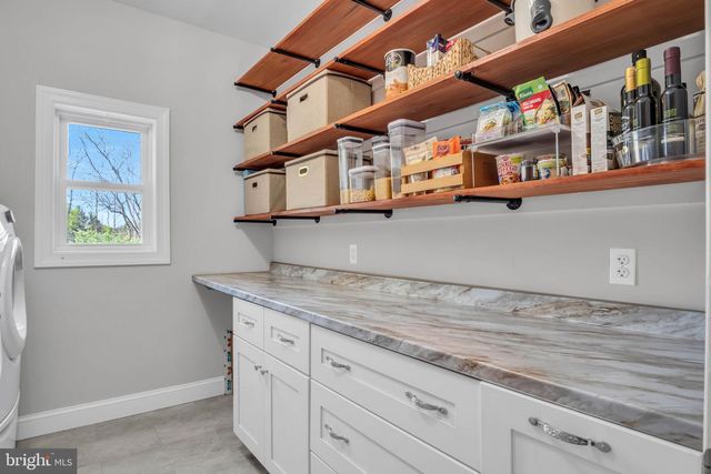1423 WELLGATE LN, Mechanicsburg, PA 17055