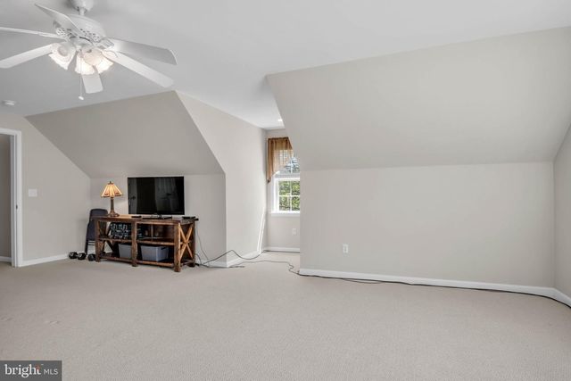 1423 WELLGATE LN, Mechanicsburg, PA 17055
