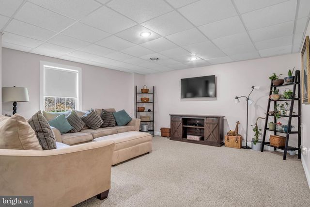 1423 WELLGATE LN, Mechanicsburg, PA 17055