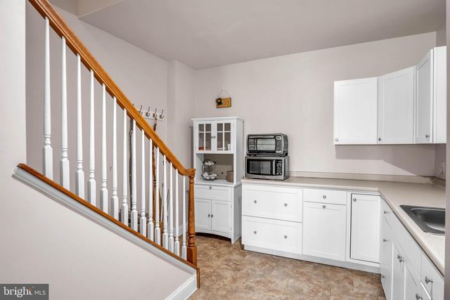 1423 WELLGATE LN, Mechanicsburg, PA 17055