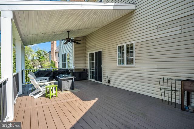 1423 WELLGATE LN, Mechanicsburg, PA 17055