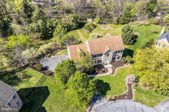 1423 WELLGATE LN, Mechanicsburg, PA 17055