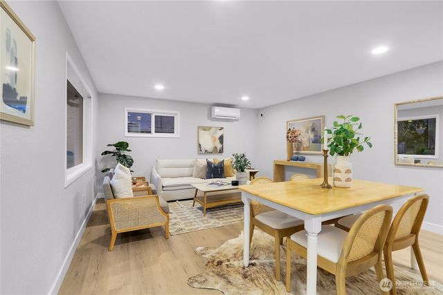 13018 27th Avenue NE, Seattle, WA 98125