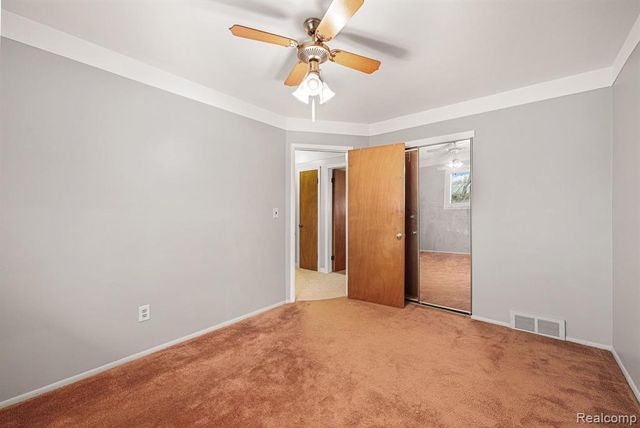 31036 Palomino Drive, Warren, MI 48093