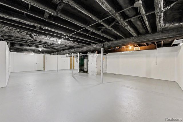 31036 Palomino Drive, Warren, MI 48093