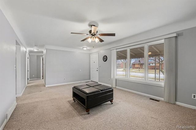 31036 Palomino Drive, Warren, MI 48093