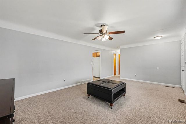 31036 Palomino Drive, Warren, MI 48093