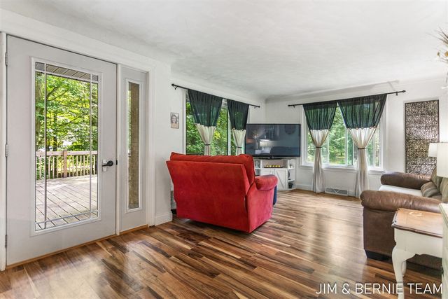 3104 53rd Street, Hamilton, MI 49419