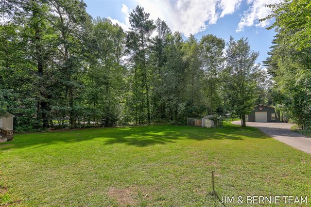 3104 53rd Street, Hamilton, MI 49419