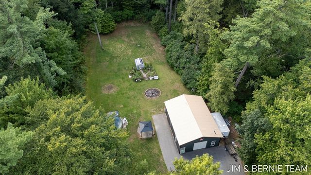 3104 53rd Street, Hamilton, MI 49419