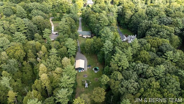 3104 53rd Street, Hamilton, MI 49419