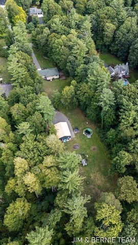 3104 53rd Street, Hamilton, MI 49419