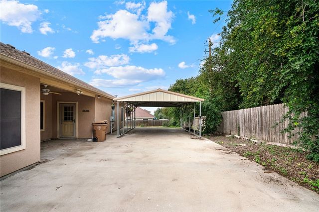 3910 Granite Peak, Corpus Christi, TX 78410