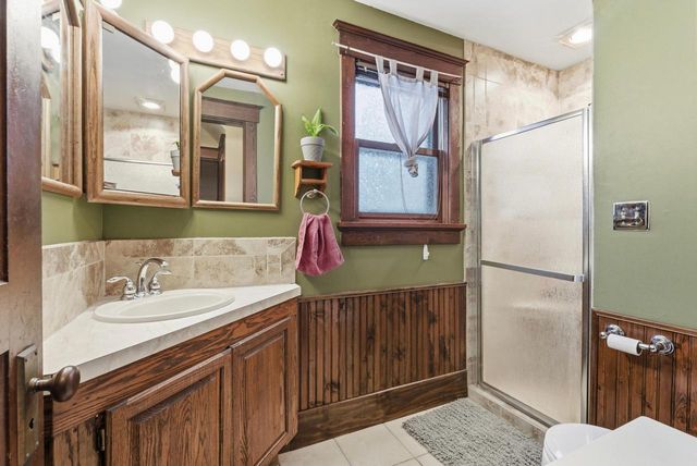 1030 S 21st STREET, Manitowoc, WI 54220