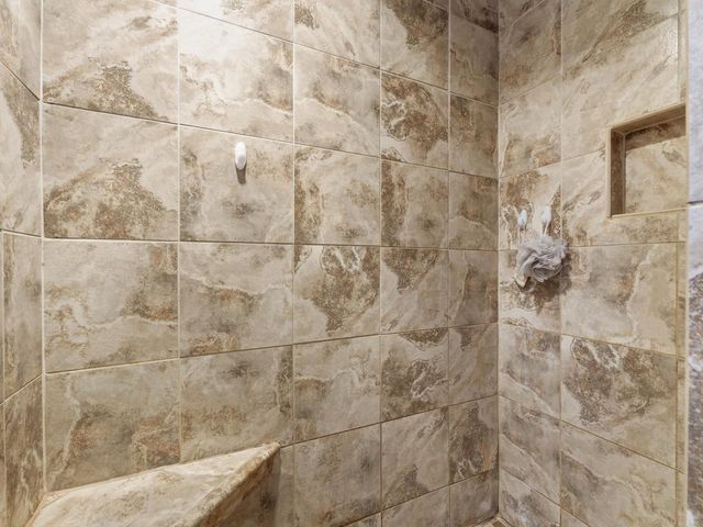 1030 S 21st STREET, Manitowoc, WI 54220