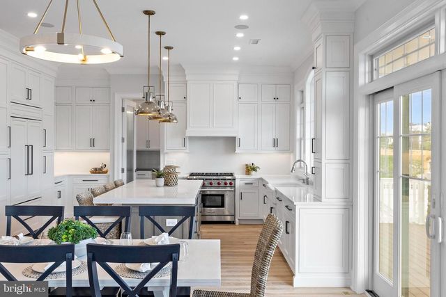 24 BEACON DR, Long Beach Township, NJ 08008