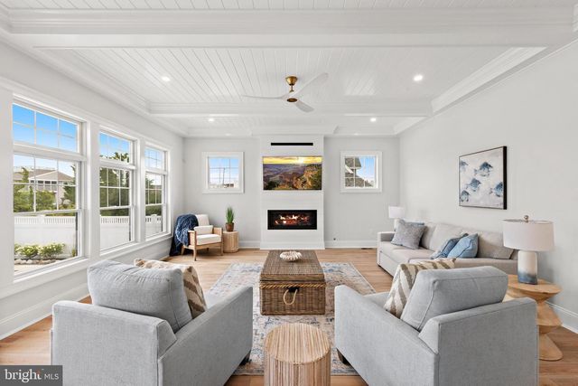 24 BEACON DR, Long Beach Township, NJ 08008