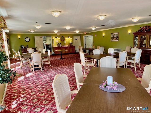 625 Palisado Avenue 102, Windsor, CT 06095