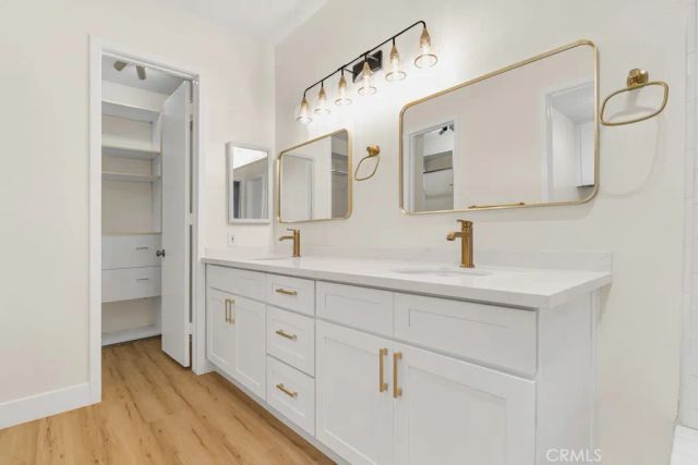 14530 Benefit Street 102, Sherman Oaks, CA 91403