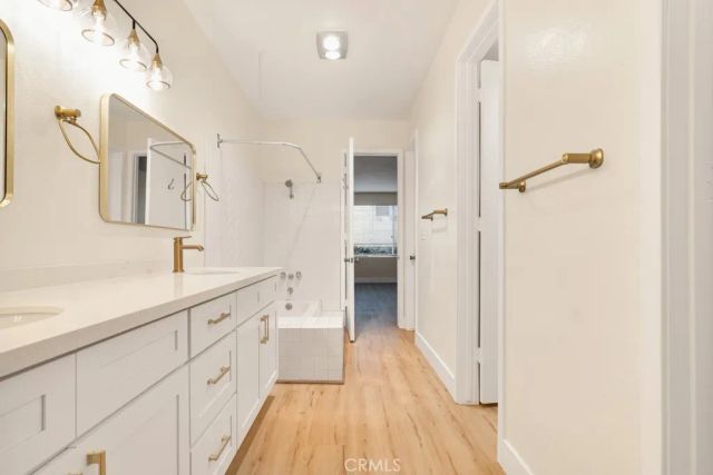 14530 Benefit Street 102, Sherman Oaks, CA 91403