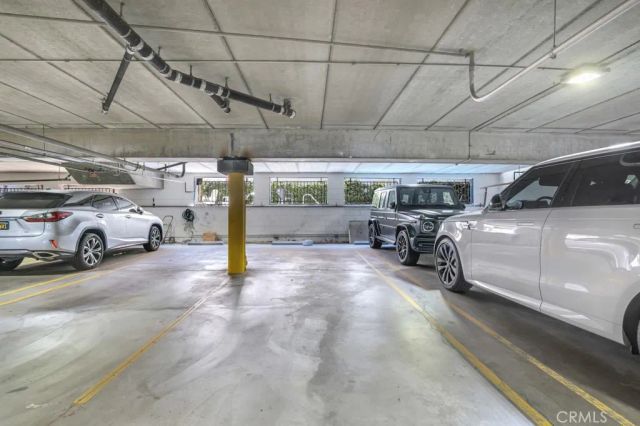 14530 Benefit Street 102, Sherman Oaks, CA 91403