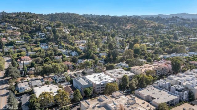 14530 Benefit Street 102, Sherman Oaks, CA 91403