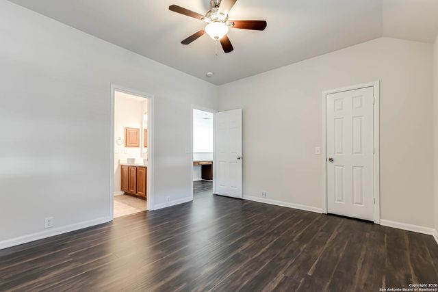 922 Desert Bluff, San Antonio, TX 78258