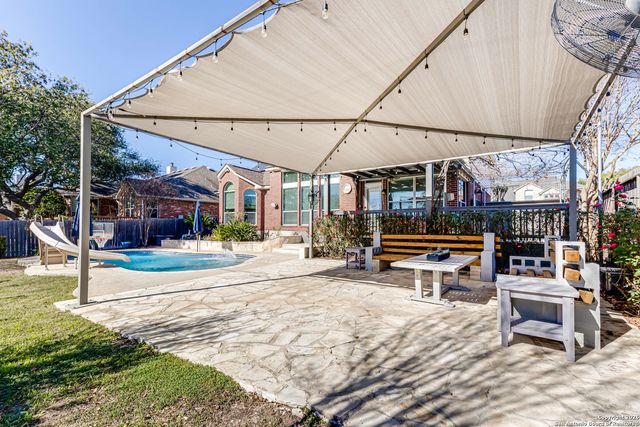 922 Desert Bluff, San Antonio, TX 78258