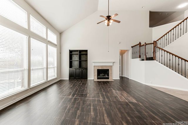 922 Desert Bluff, San Antonio, TX 78258