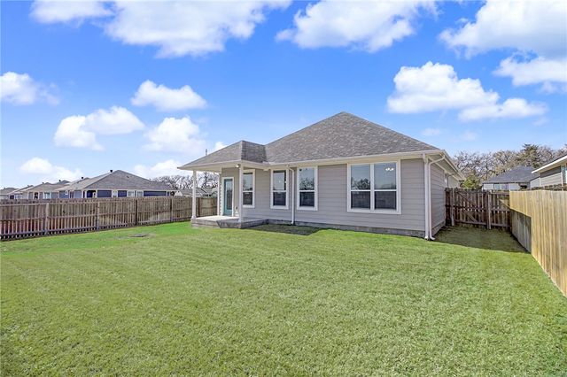 2406 Lightfoot Lane, Bryan, TX 77803