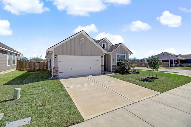2406 Lightfoot Lane, Bryan, TX 77803
