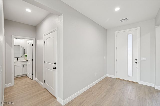 6761 South Sandpebble Street, Pahrump, NV 89061