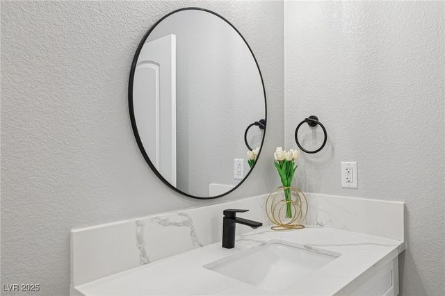 6761 South Sandpebble Street, Pahrump, NV 89061