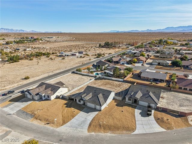 6761 South Sandpebble Street, Pahrump, NV 89061