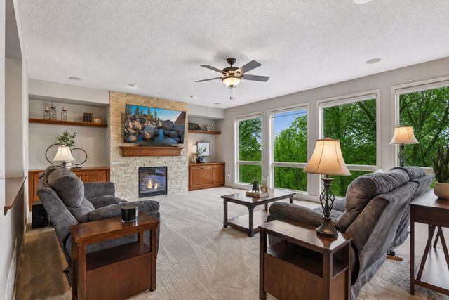 16527 75th Avenue N, Maple Grove, MN 55311