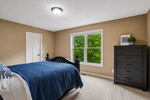 16527 75th Avenue N, Maple Grove, MN 55311