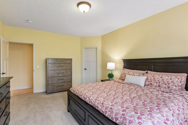 16527 75th Avenue N, Maple Grove, MN 55311