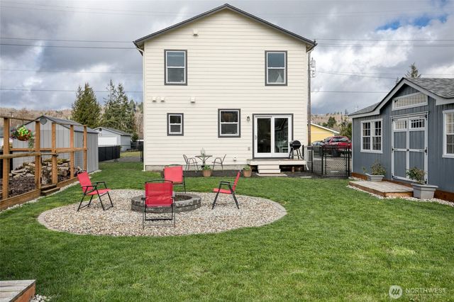 325 E Scott Street, Aberdeen, WA 98520